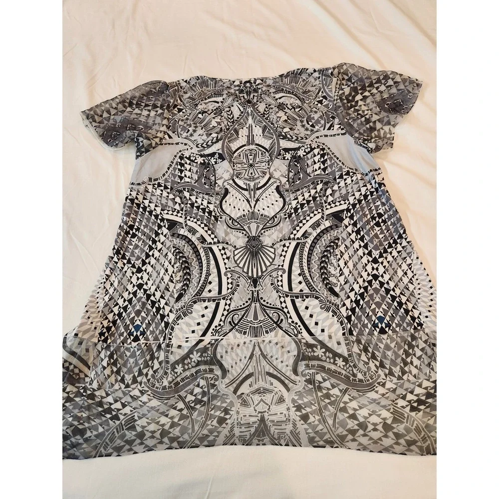 Live Let Live Woman 3X Geometric Sequin V-Neck Flutter Sleeve Tunic Top Sheer - Picture 13 of 14